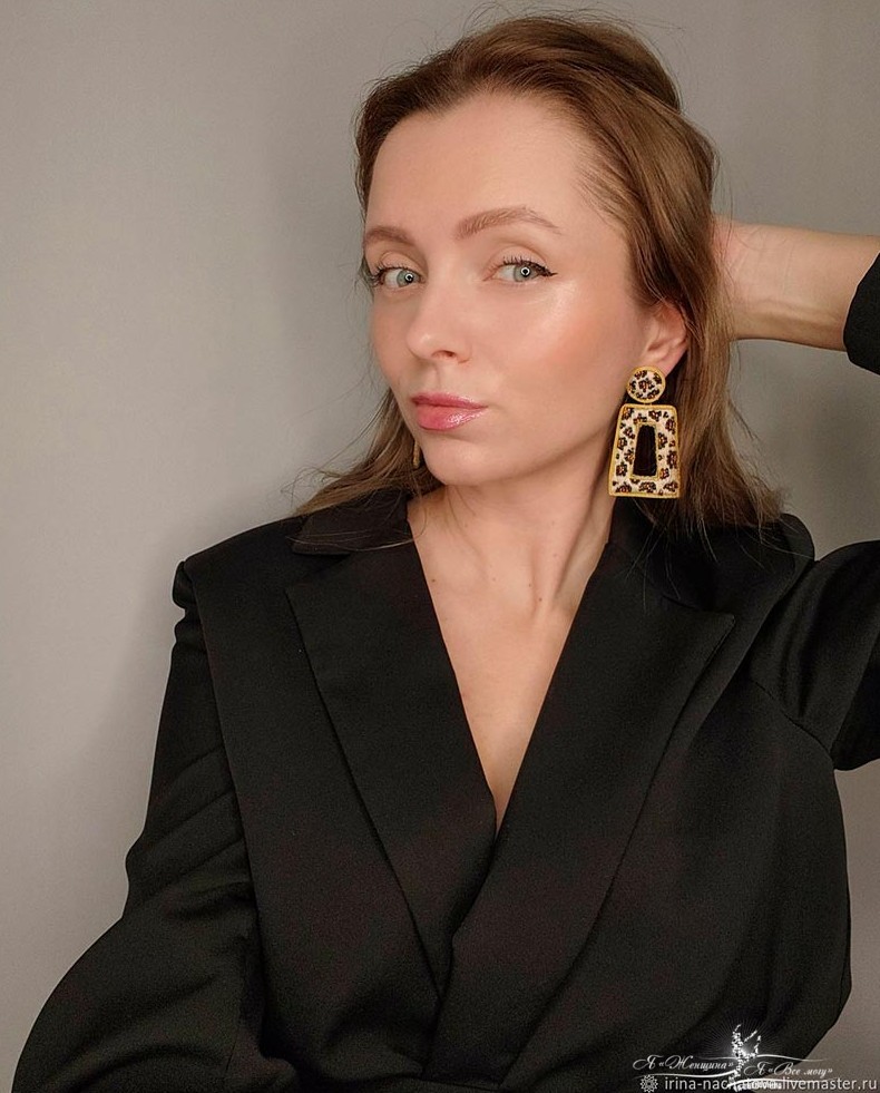 Леопардовые серьги для зимы 2026