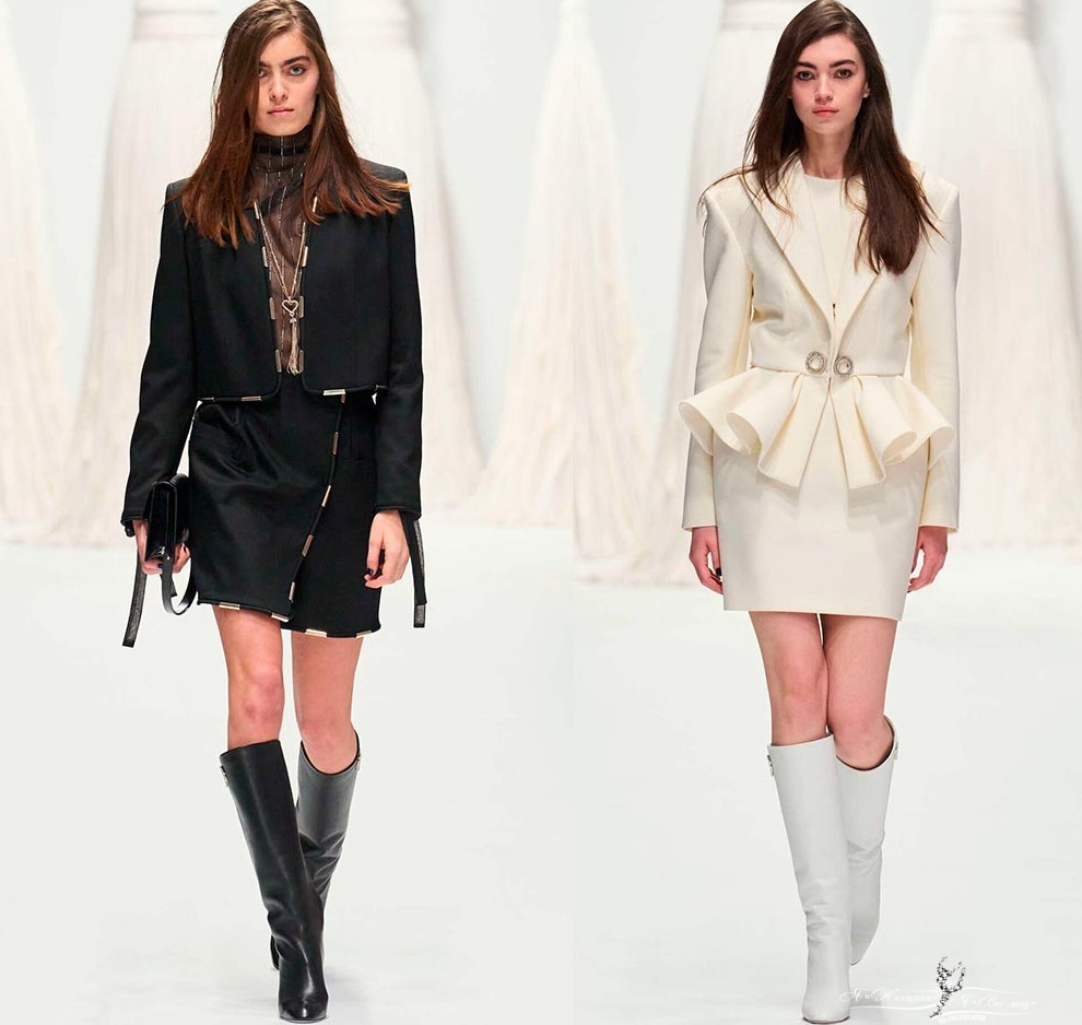 Костюмы с мини-юбкой